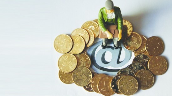 美元指数上涨 黄金反弹略受抑制